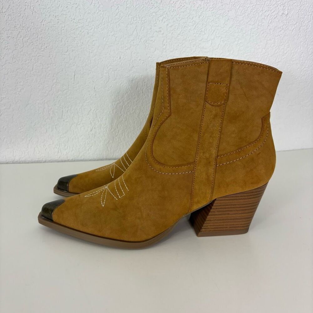 New Sophia Taylor Tan Pointed Toe Western Heeled Ankle Booties Size 9 Runs Small